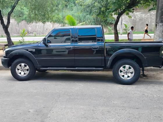 FORD RANGER 2.3 XLS 16V 4X2 CD GASOLINA 4P MANUAL